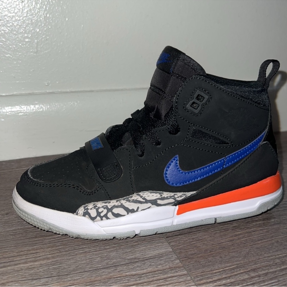 Jordan Legacy 312 size 13.5c knicks - Picture 2 of 12